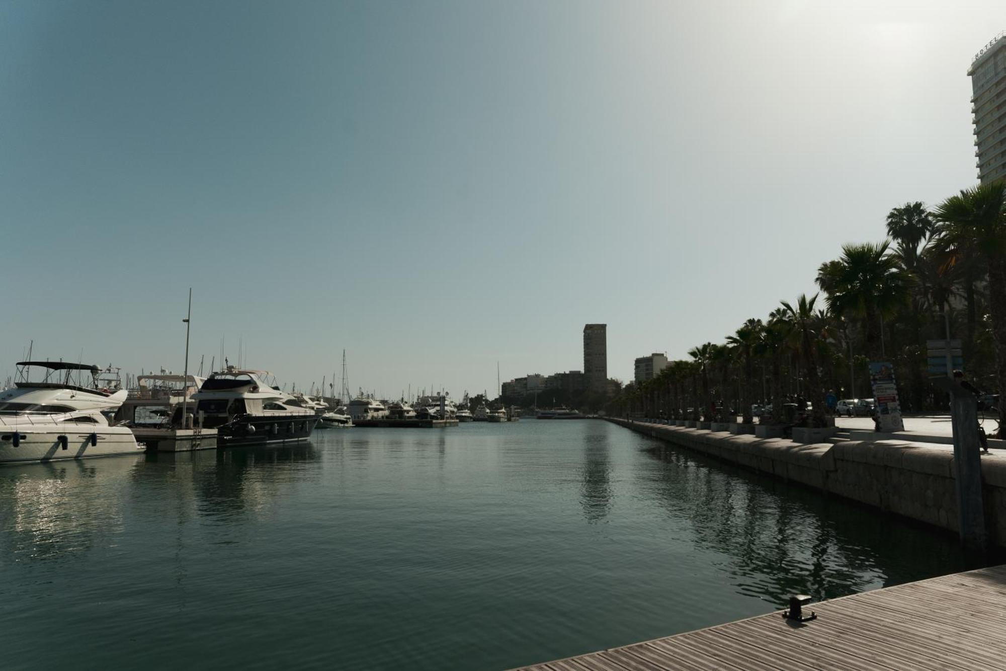 Appartamento Bs Luxury Estate El Campello Esterno foto